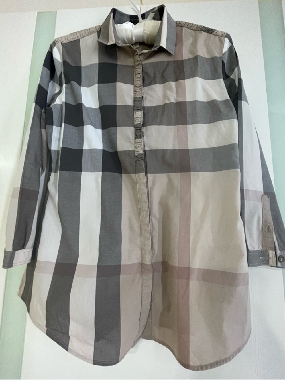 Burberry Neutral Plaid Button-Down Shirt 💯 authentic
